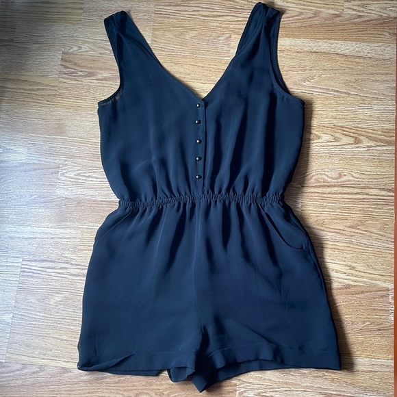 Forever 21 Deep V Romper - Picture 1 of 6
